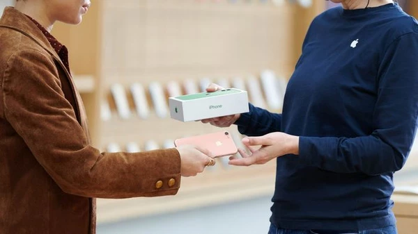 Jak funguje služba výměny zařízení Apple Trade In?